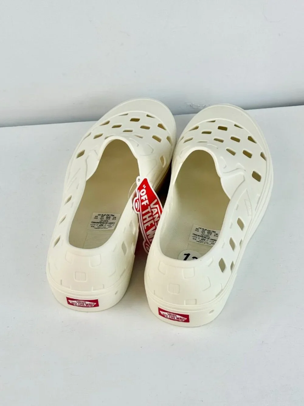 M13 W14.5 Vans Slip-On Mule TRK Water Shoes - Marshmallow